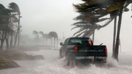 Калифорнию накрыл самый мощный шторм за последние 20 лет