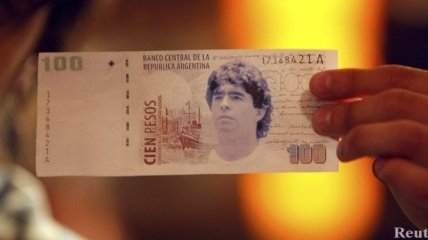 Аргентинский песо - лучшая валюта 2013 года для дилеров 