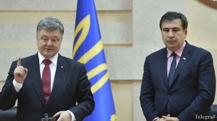 Порошенко уволил Саакашвили с поста главы Одесской ОГА