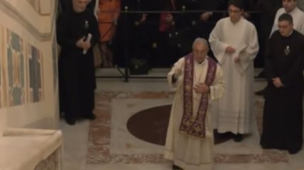 В Риме открыли Святую лестницу, по которой "поднимался сам Иисус Христос" (Видео)
