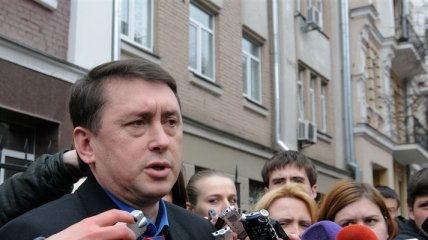 Мельниченко думает, что за ним следит "спецслужба Литвина"