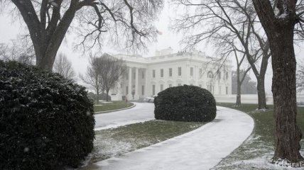 В Вашингтоне начался снежный шторм