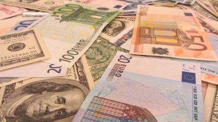 В Украине курс евро растет