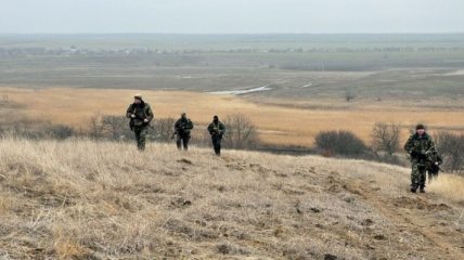 С территории РФ обстреляли украинских пограничников