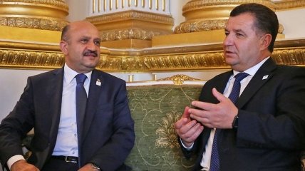 Украина и Турция обсудили сотрудничество в оборонной сфере