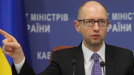 Яценюк обратился к ОБСЕ и МККК