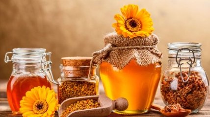 Как правильно использовать мед при простуде?