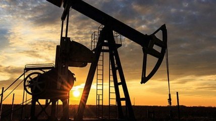 Стоимость нефти упала более чем на 20%