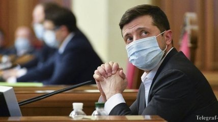 Зеленський обговорив заходи щодо протидії коронавірусу на щоденній нараді