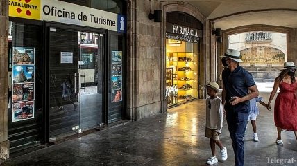 Запрет на "ночную жизнь": в Каталонии продлили карантин