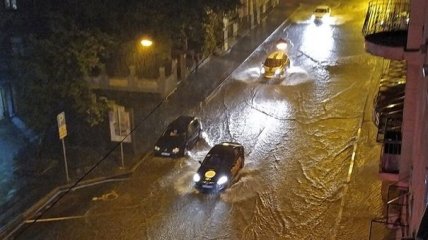 Небувалі опади у Харкові: за ніч випала півтора місячна норма опадів