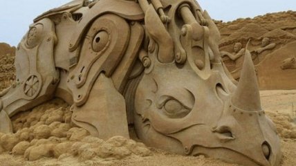 Завораживающие скульптуры из песка и воды (Фото) 