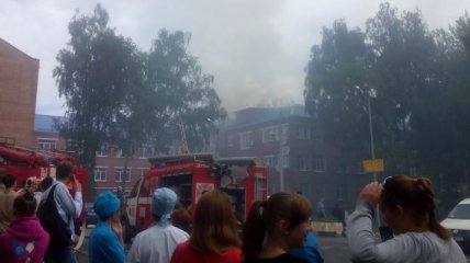 Из горящей больницы в Виннице эвакуировали 150 человек