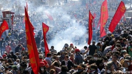 В Турции продолжаются волнения, более 900 человек задержаны 