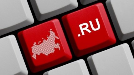 Медведев допускает, что Россию могут отключить от интернета