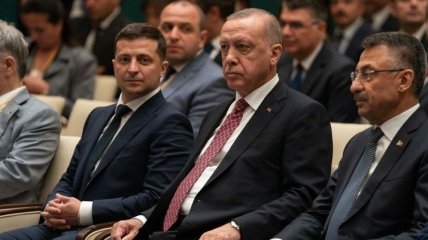 Зеленский обсудил с Эрдоганом активизацию переговоров по свободной торговле
