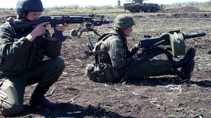 Сутки в АТО: боевики 52 раза обстреляли позиции ВСУ
