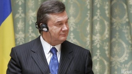 Янукович поздравил Украину с Днем Европы