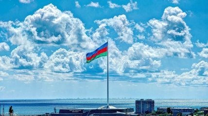 В Азербайджане завершилось голосование на парламентских выборах