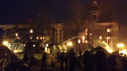 МЧС: Спасено 41 человек из горящего Дома профсоюзов