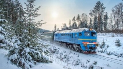 Подарок под Новый год: "Укрзализныця" вносит изменения в расписание поездов