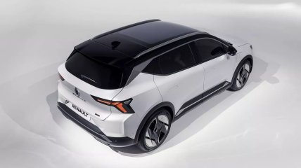 Електрокросовер Renault Scenic E-Tech названо найкращим автомобілем 2024 року