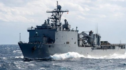 Корабль ВМС США "Форт-Макгенри" уже в Черном море