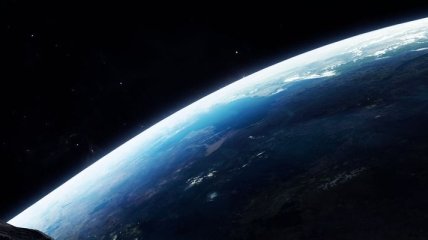 Гравитация Земли изменила астероид