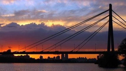 На мосты Киева завтра будут наложены ограничения