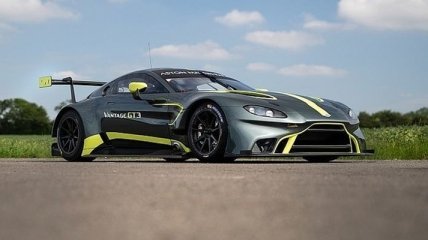 До Формули-1 повертається легендарна Aston Martin