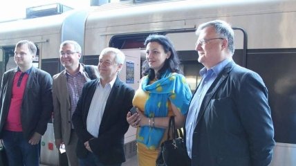 Первый "безвизовый поезд" отправился из Киева в Перемышль
