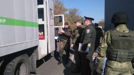 На подконтрольную Украине территорию прибыли осужденные из ОРДЛО