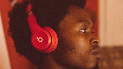 Beats випустили нові навушники