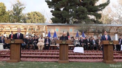Талибан пошел на мировую с США: в Катаре подписали историческое соглашение