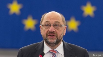 Шульц: Европарламент готов отменить визы украинцам