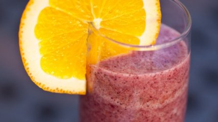 Постный завтрак: Чернично-апельсиновый смузи