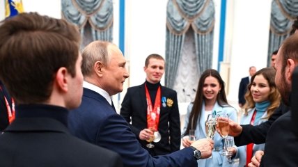 Володимир Путін на зустрічі з російськими олімпійцями