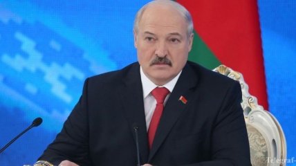 Лукашенко о договорах с РФ: "Пинает их в хвост и в гриву"