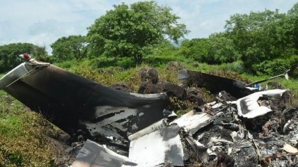 4 человека погибли в результате падения самолета в Мексике