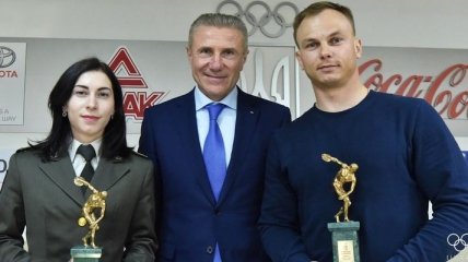 Старикова и Абраменко получили награды от НОК Украины
