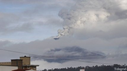 Мексика повысила степень тревоги в районе вулкана "Попокатепетль"