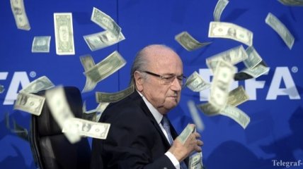 Швейцария заморозила банковские счета ФИФА