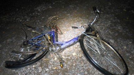 Пьяный подросток на иномарке отца сбил велосипедиста 