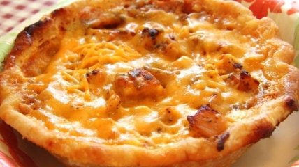 Рецепт дня: открытый пирог с луком-пореем и сыром
