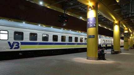 АО "Укрзализныця": проезд в поезде "Четыре столицы" подешевеет