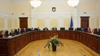 Судебная реформа: ВСП напоминает Рябошапке о недопустимости давления на судей