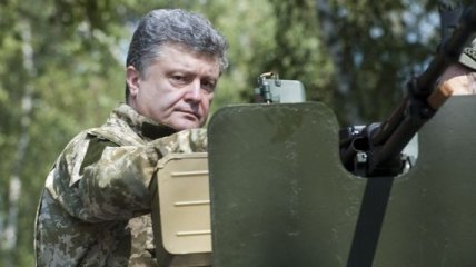 Порошенко: Николаевские десантники получили помощь