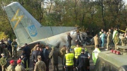 На місці катастрофи Ан-26 знайшли тіло ще одного загиблого: свіжі фото з місця трагедії
