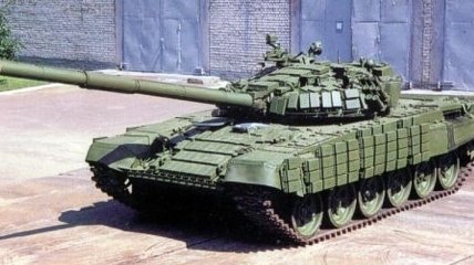 Порошенко показал модернизированный украинский танк Т-72А (Видео)