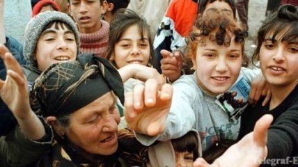 Еврокомиссия призывает страны ЕС снять ограничения для цыган 
